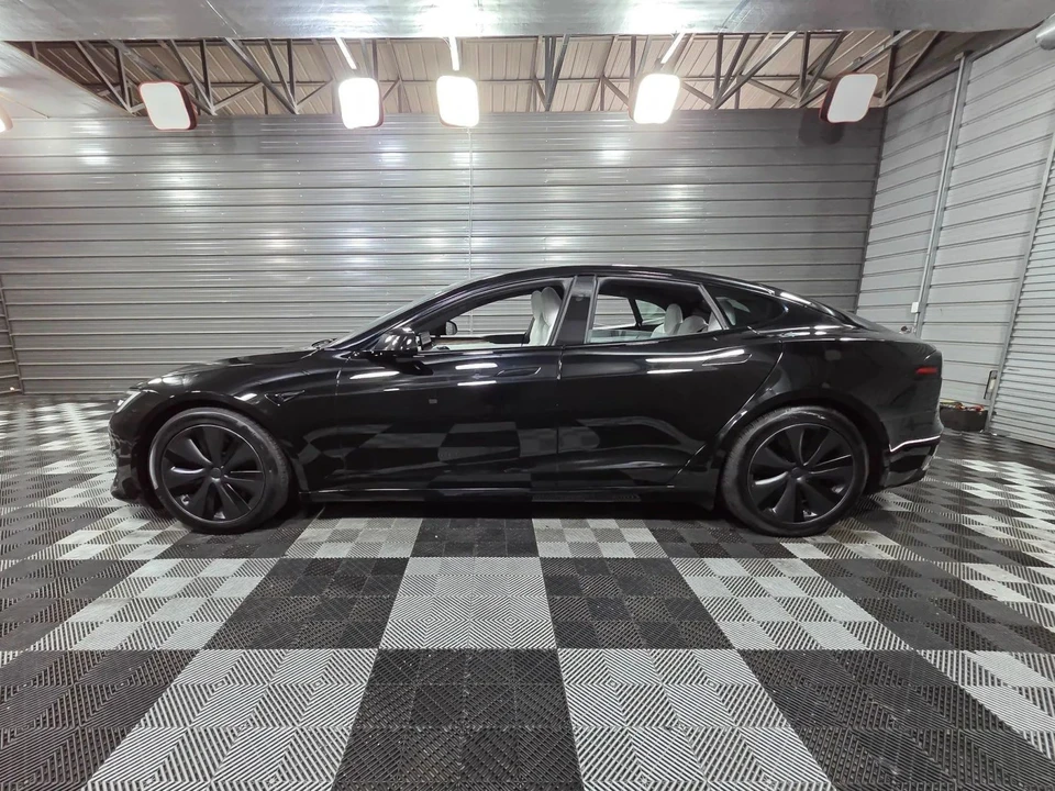 2024 Tesla Model S - Image 8 of 12