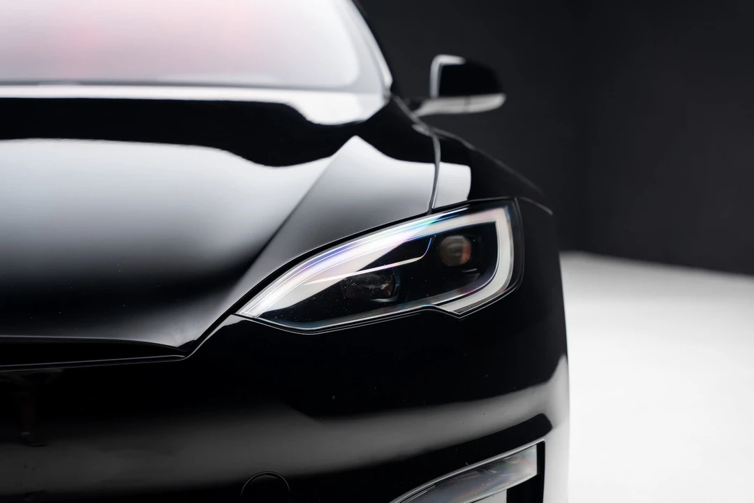 2024 Tesla Model S Plaid - Image 10 of 21