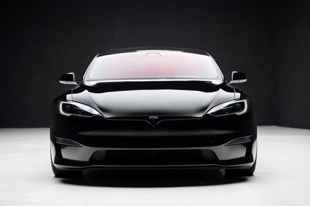 2024 Tesla Model S Plaid - Image 8 of 21