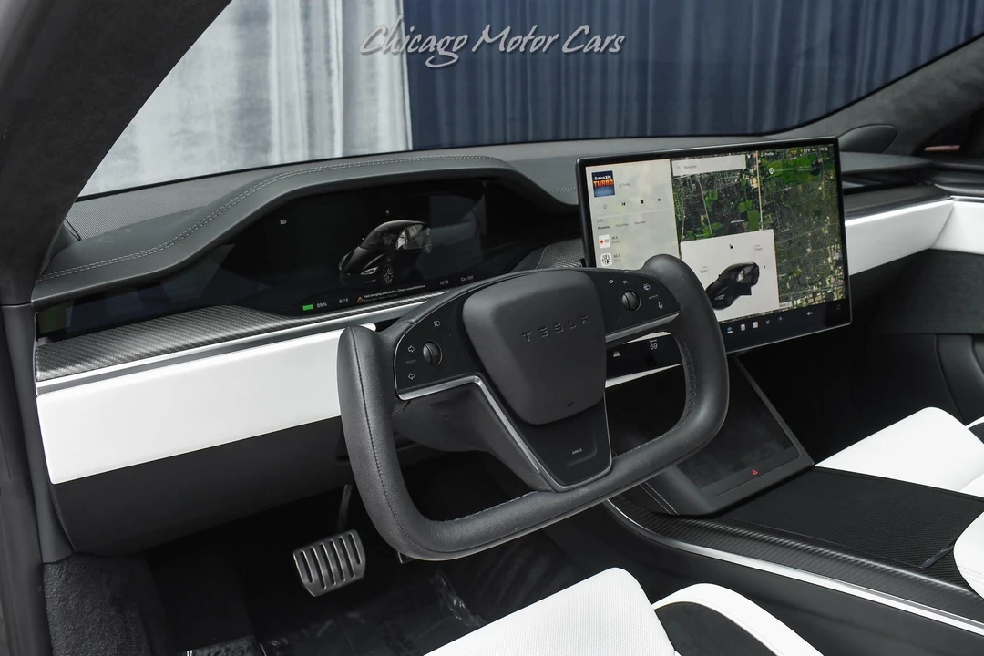 2024 Tesla Model S Plaid - Image 8 of 21