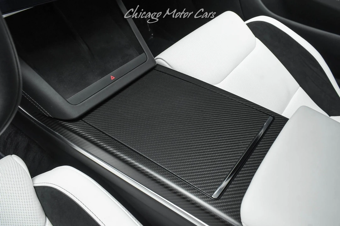 2024 Tesla Model S Plaid - Image 14 of 21