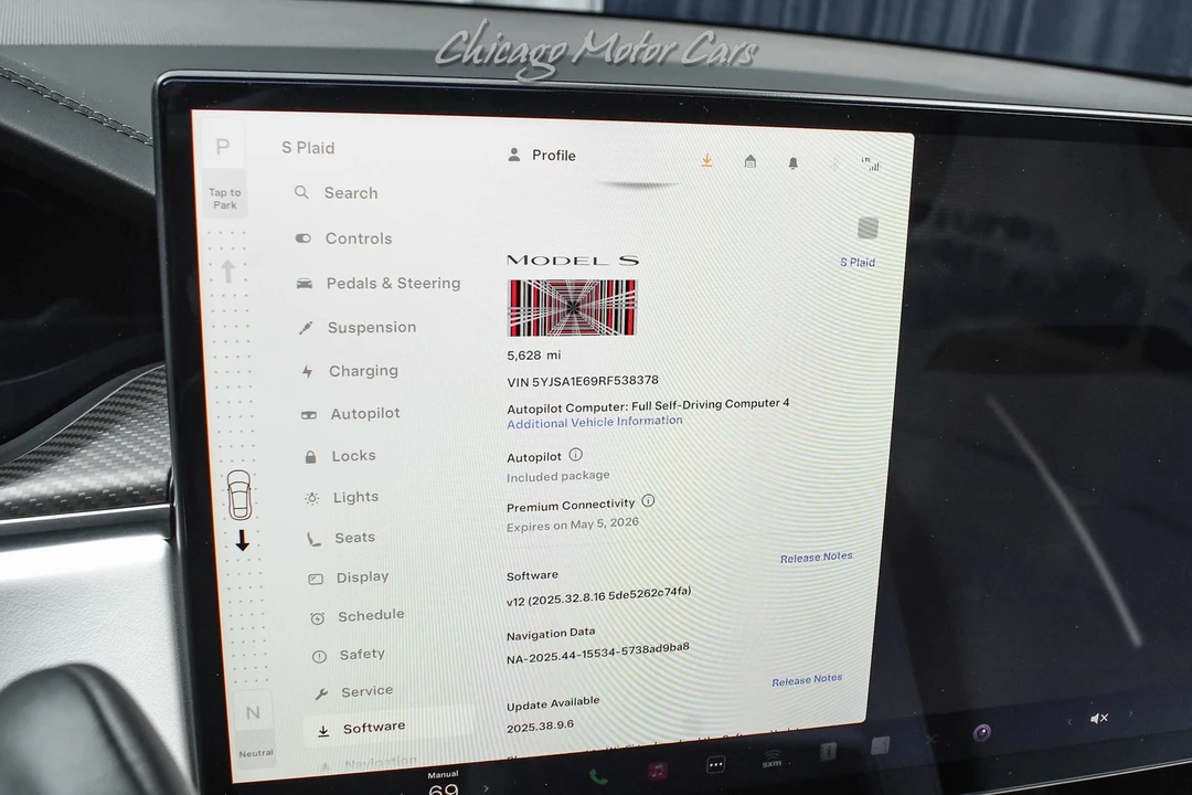2024 Tesla Model S Plaid - Image 11 of 21