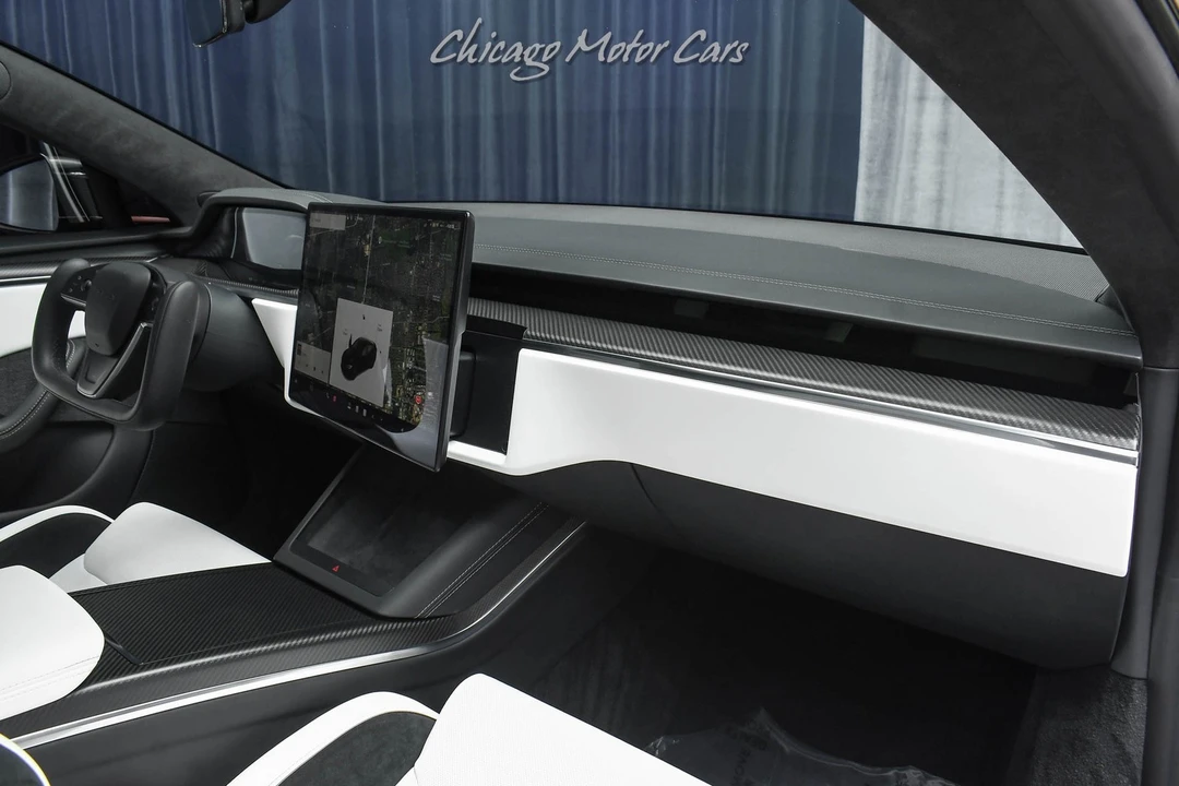 2024 Tesla Model S Plaid - Image 20 of 21