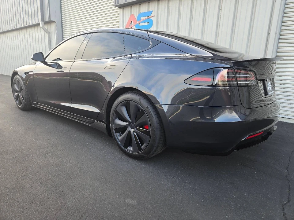 2024 Tesla Model S Plaid - Image 5 of 21