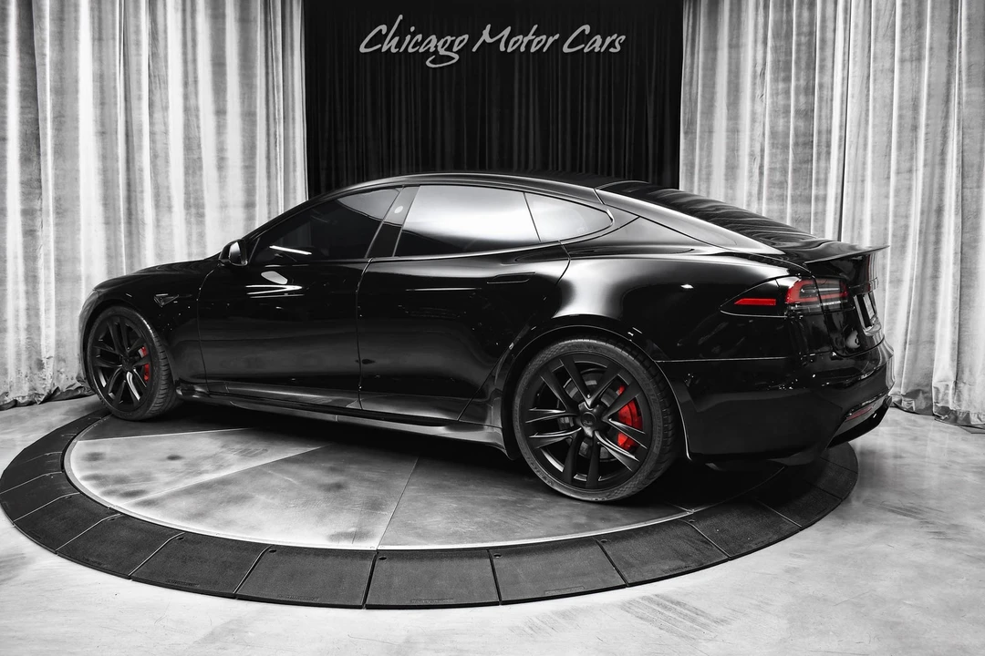 2024 Tesla Model S Plaid - Image 3 of 21