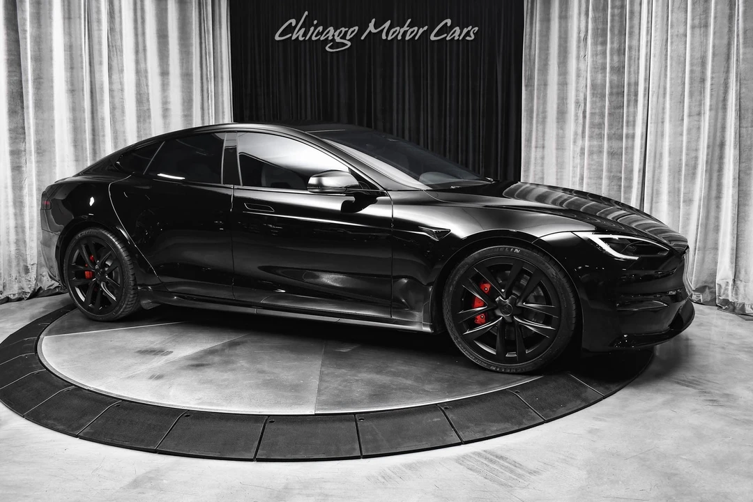 2024 Tesla Model S Plaid - Image 6 of 21