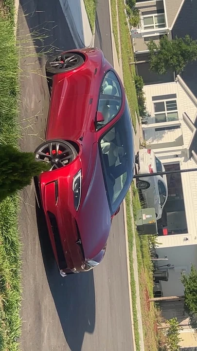 2024 Tesla Model S Plaid - Image 2 of 17