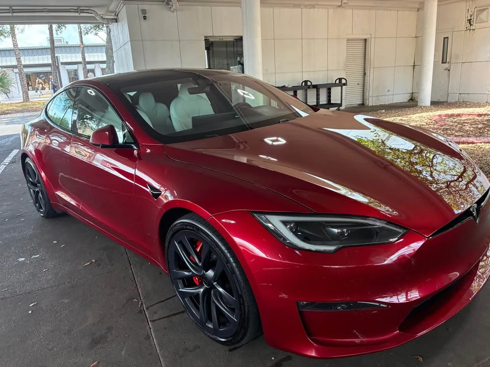 2024 Tesla Model S Plaid - Image 12 of 17