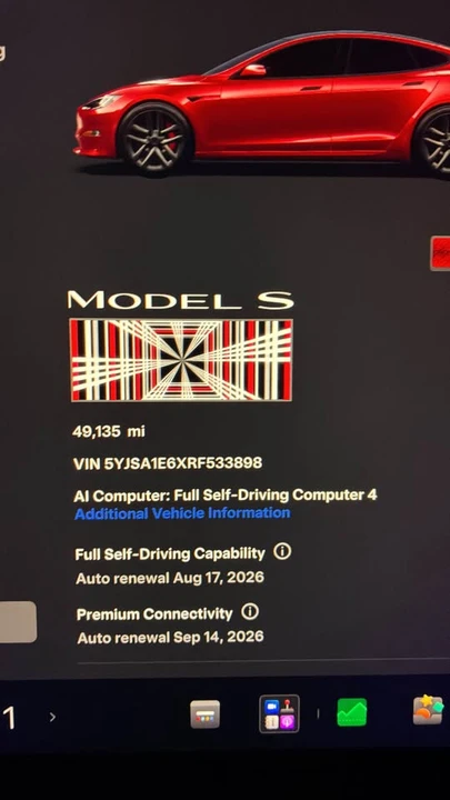 2024 Tesla Model S Plaid - Image 14 of 17