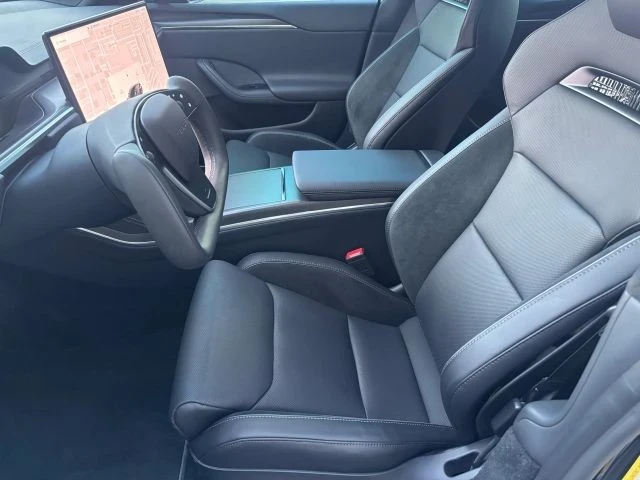 2024 Tesla Model S Plaid - Image 10 of 14