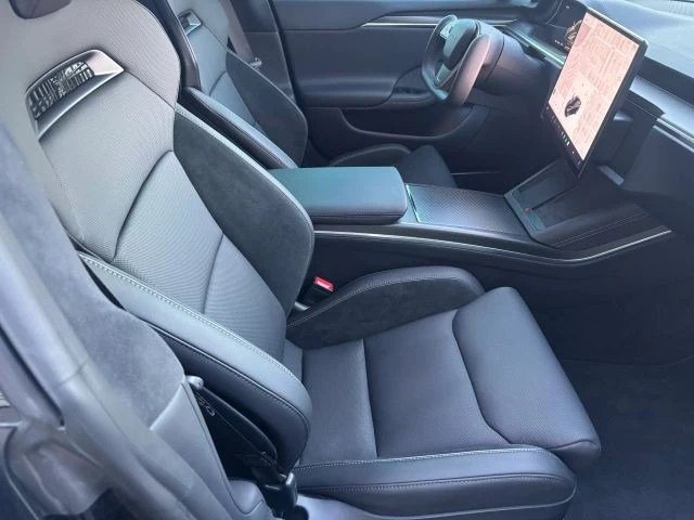 2024 Tesla Model S Plaid - Image 11 of 14