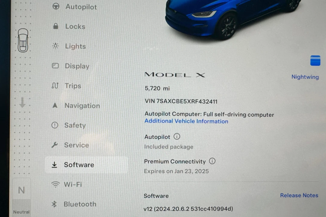 2024 Tesla Model X - Image 28 of 31