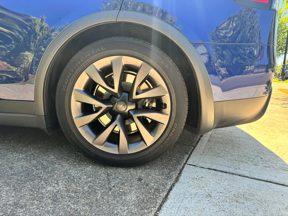 2024 Tesla Model X - Image 22 of 31