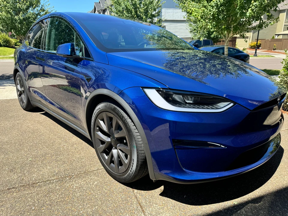 2024 Tesla Model X - Image 17 of 31