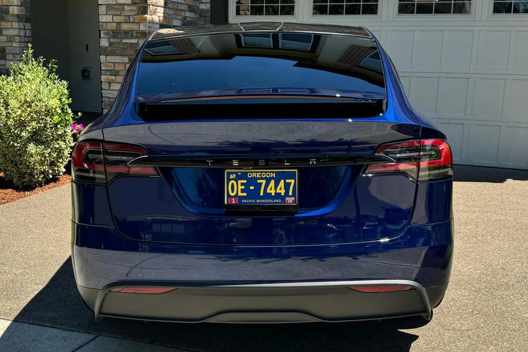 2024 Tesla Model X - Image 5 of 31