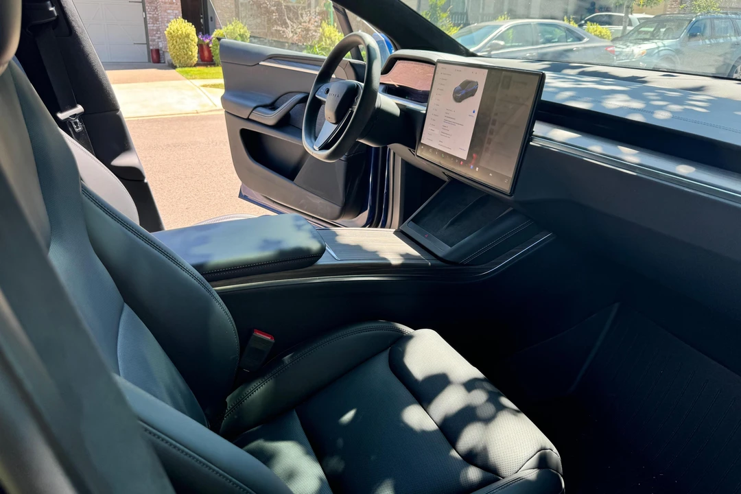 2024 Tesla Model X - Image 26 of 31