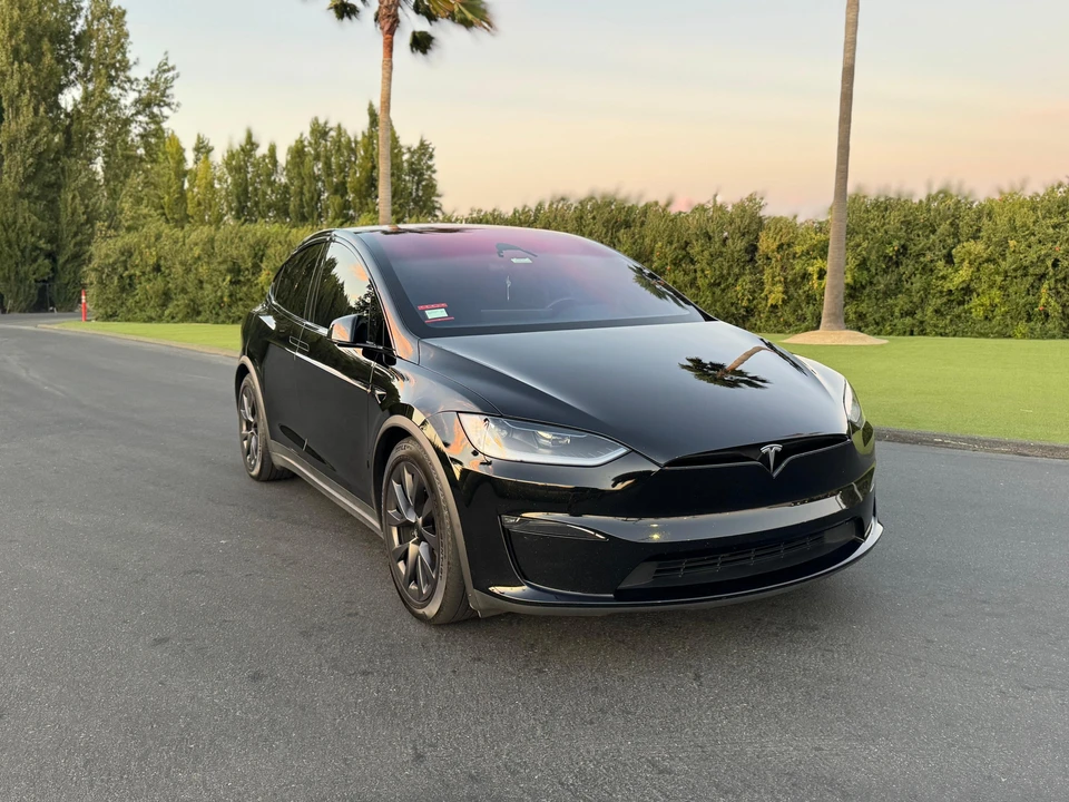 2024 Tesla Model X - Image 13 of 31