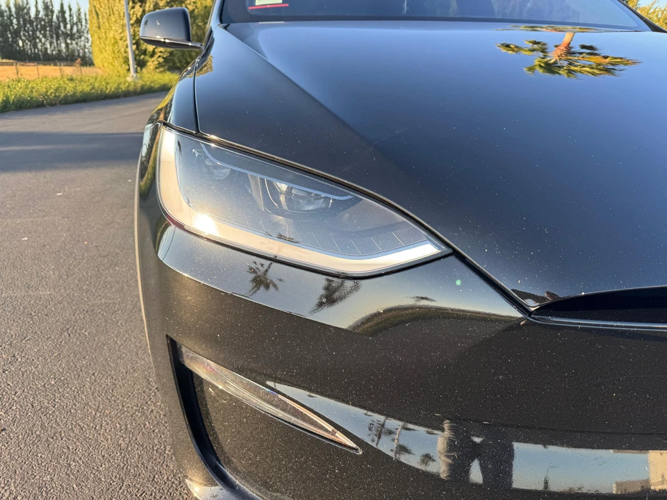 2024 Tesla Model X - Image 19 of 31