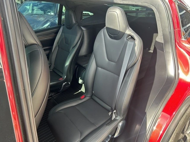 2024 Tesla Model X - Image 15 of 21