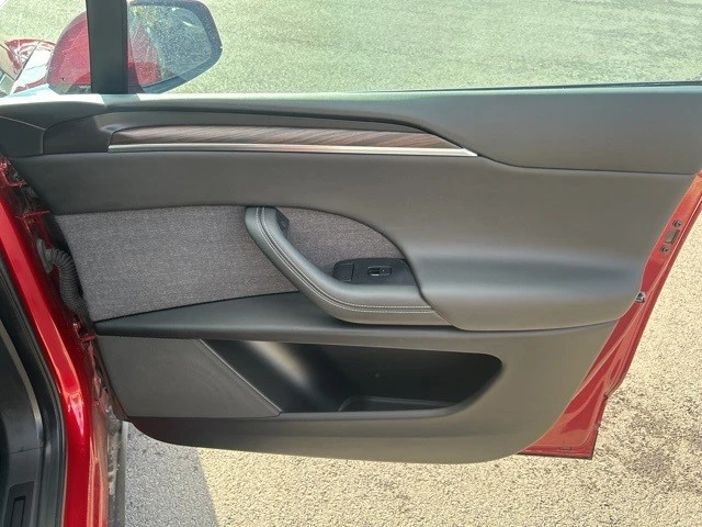 2024 Tesla Model X - Image 21 of 21
