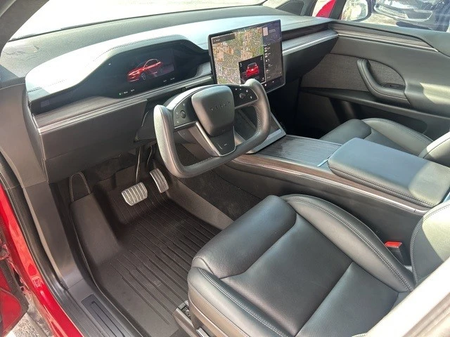 2024 Tesla Model X - Image 12 of 21