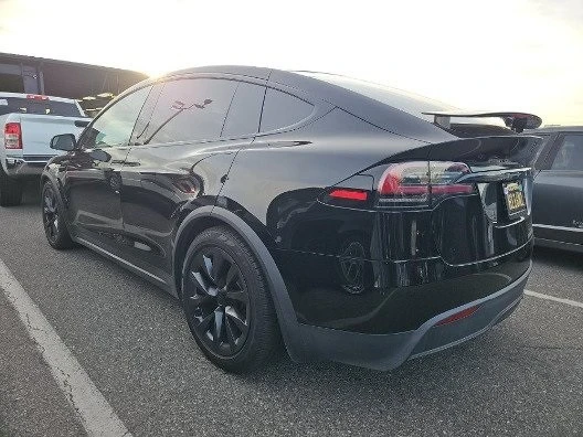 2024 Tesla Model X - Image 4 of 7