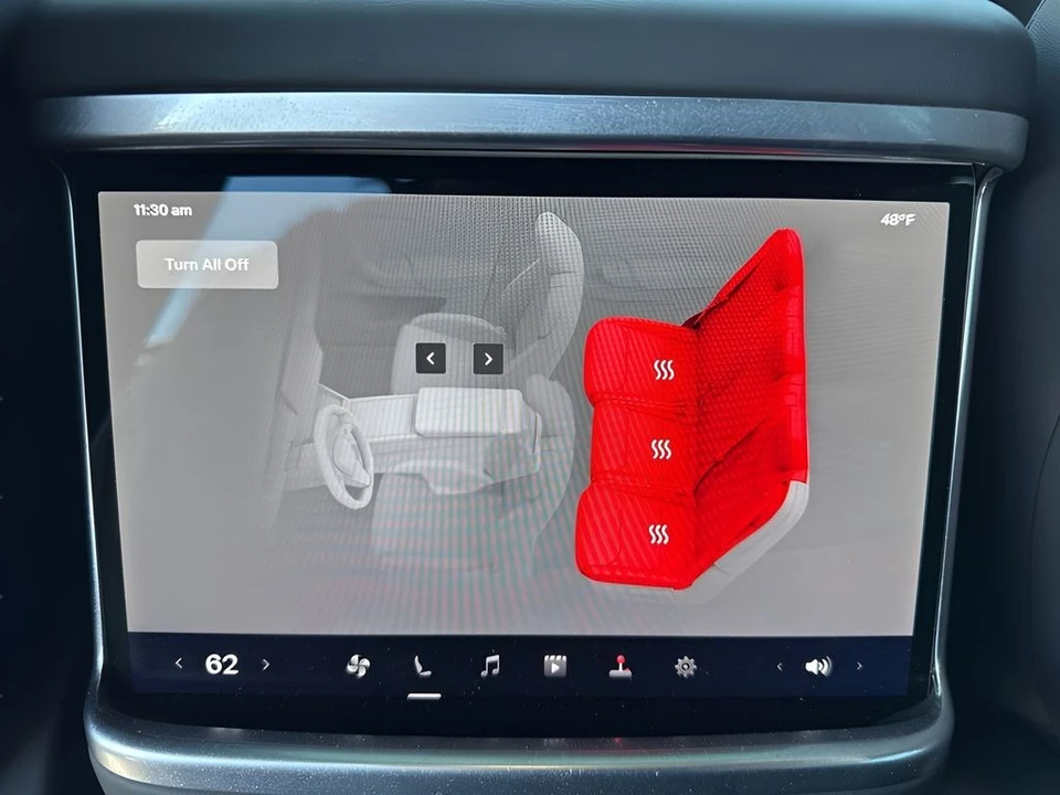 2024 Tesla Model X - Image 13 of 21