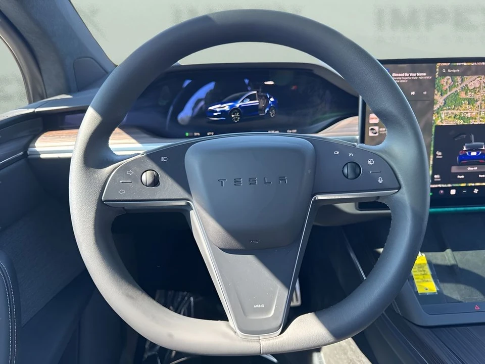2024 Tesla Model X - Image 15 of 21