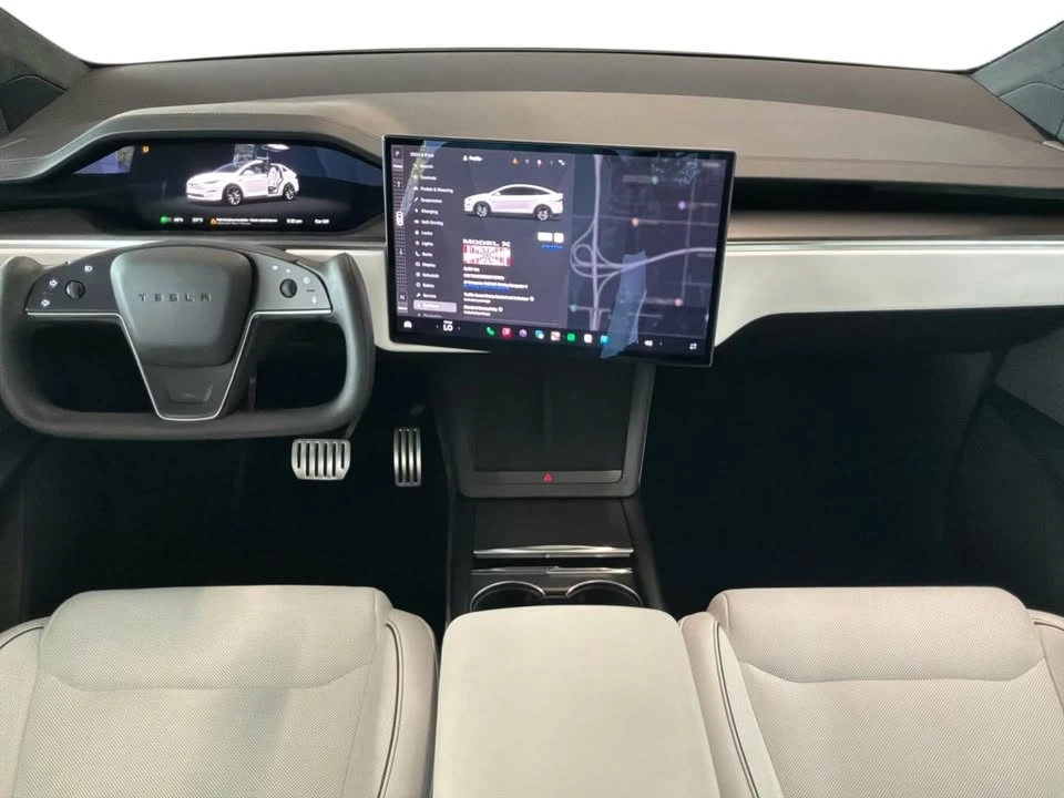 2024 Tesla Model X Plaid - Image 17 of 20