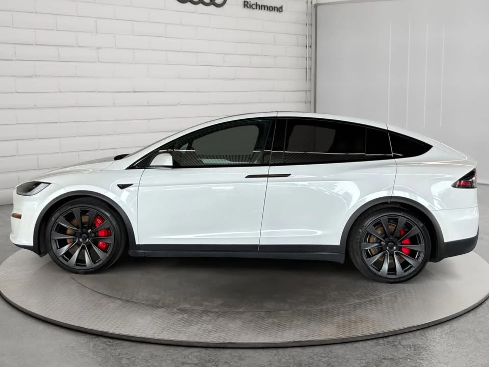 2024 Tesla Model X Plaid - Image 8 of 20