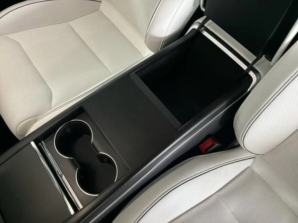 2024 Tesla Model X Plaid - Image 15 of 20