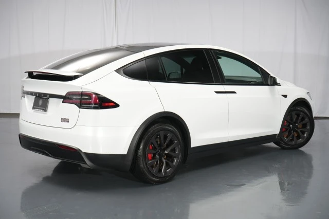 2024 Tesla Model X Plaid - Image 15 of 21