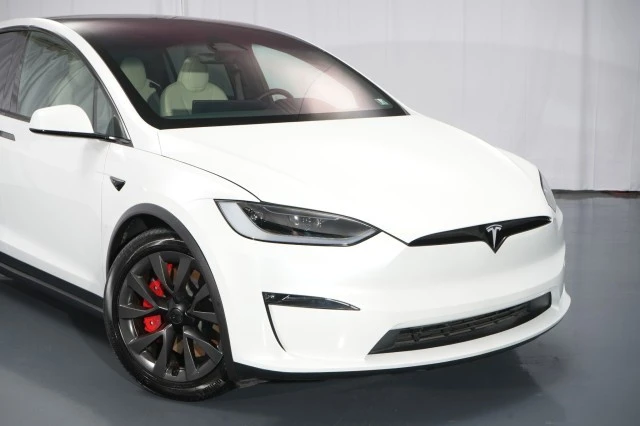 2024 Tesla Model X Plaid - Image 10 of 21