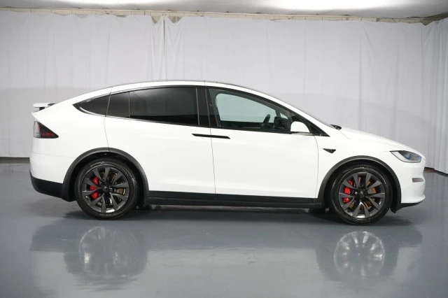 2024 Tesla Model X Plaid - Image 14 of 21