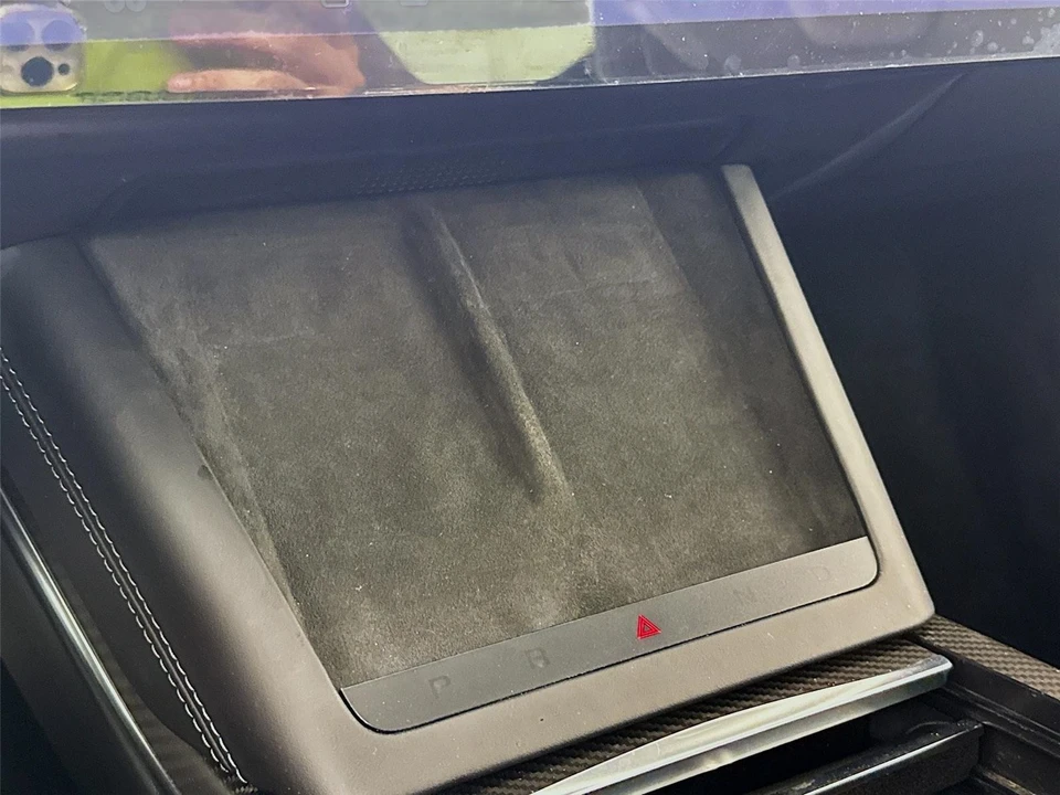 2024 Tesla Model X Plaid - Image 9 of 21