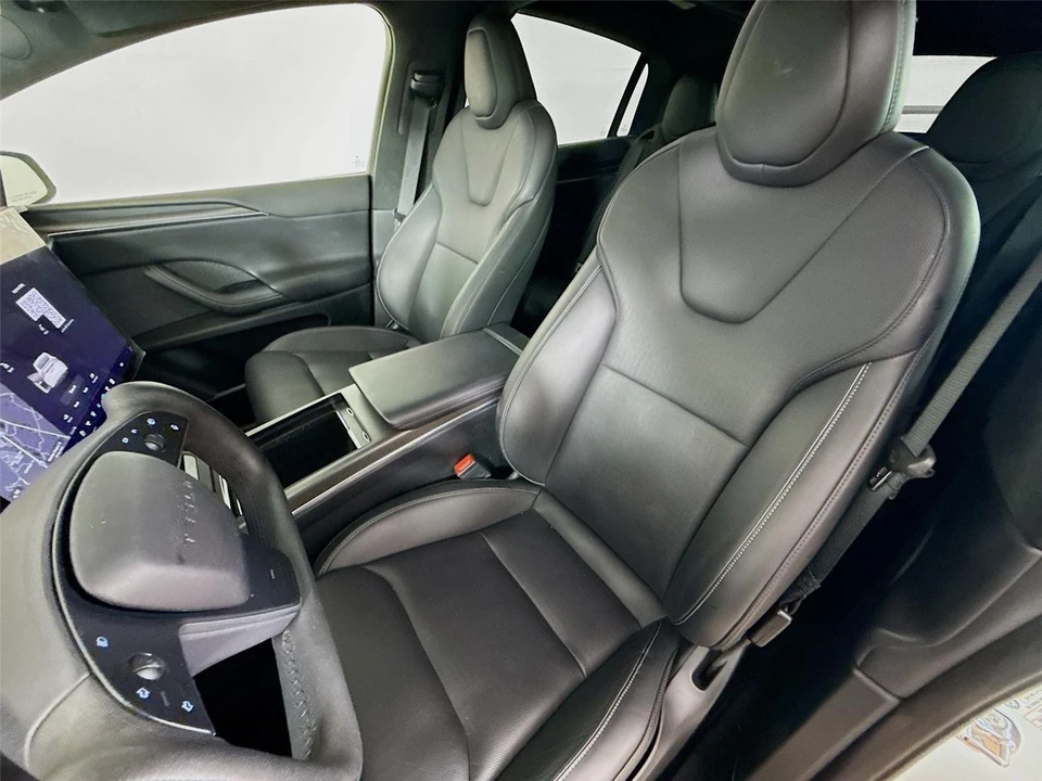 2024 Tesla Model X Plaid - Image 2 of 21