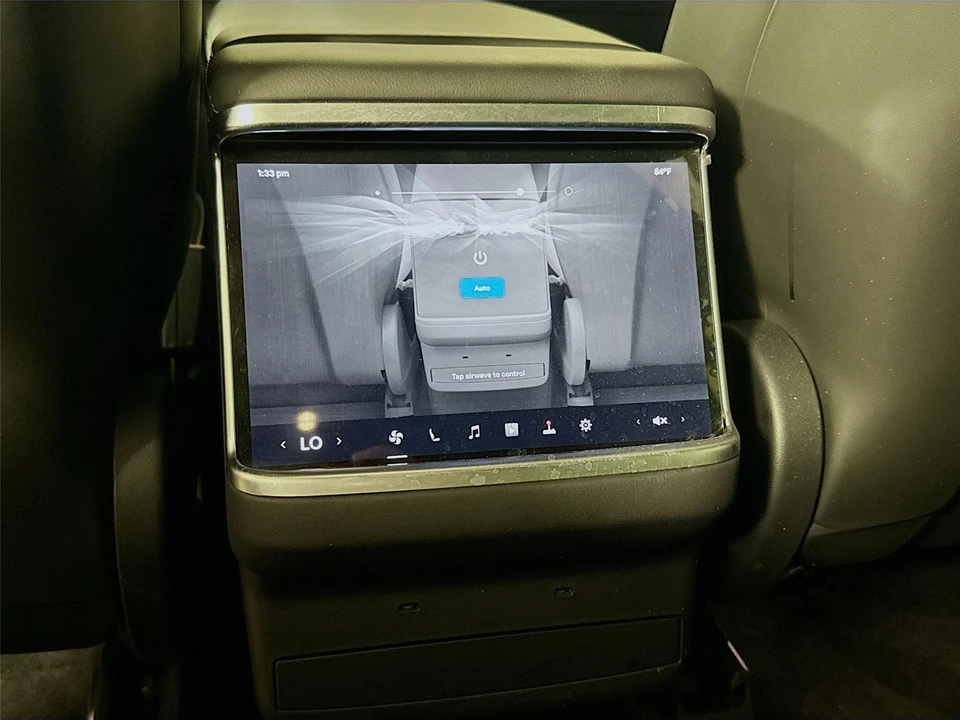 2024 Tesla Model X Plaid - Image 12 of 21