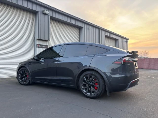 2024 Tesla Model X Plaid - Image 10 of 16