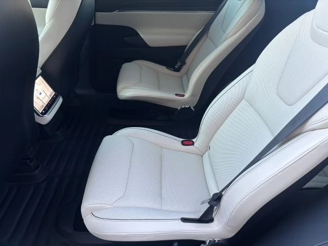 2024 Tesla Model X Plaid - Image 13 of 15