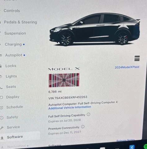 2024 Tesla Model X Plaid - Image 15 of 15
