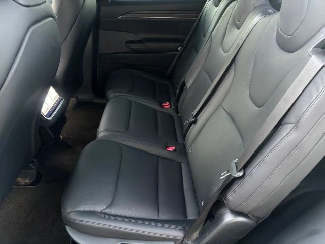 2024 Tesla Model X - Image 14 of 15