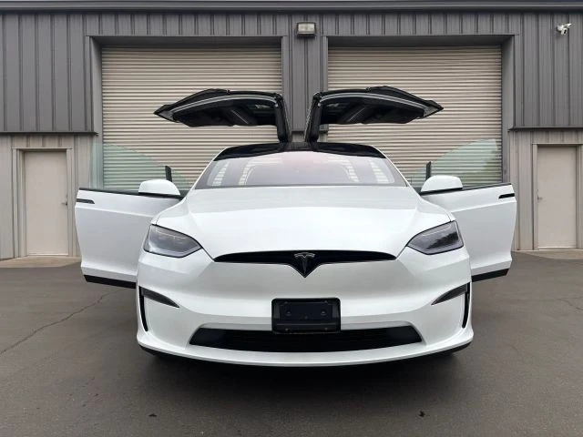 2024 Tesla Model X - Image 6 of 15