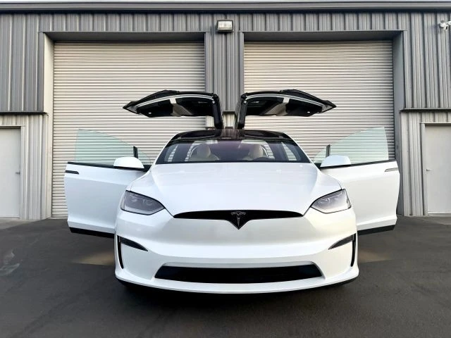 2024 Tesla Model X - Image 6 of 15