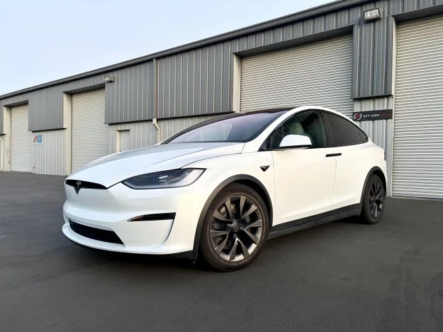 2024 Tesla Model X - Image 5 of 15