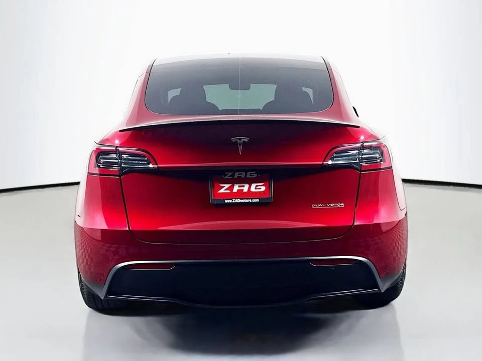 2024 Tesla Model Y - Image 4 of 20