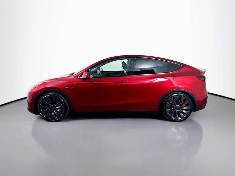 2024 Tesla Model Y - Image 2 of 20