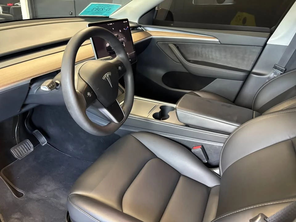 2024 Tesla Model Y - Image 7 of 13
