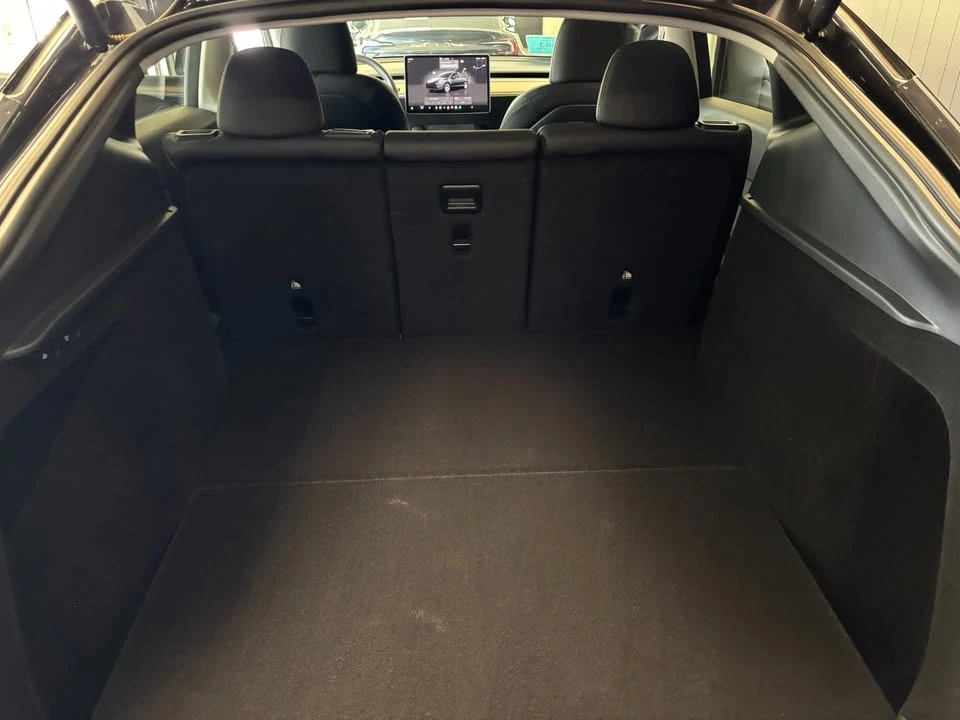 2024 Tesla Model Y - Image 11 of 13