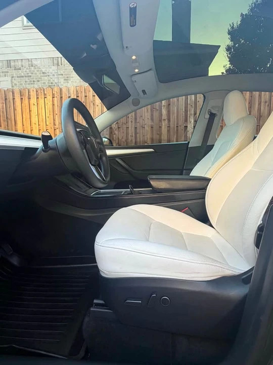 2024 Tesla Model Y - Image 10 of 16