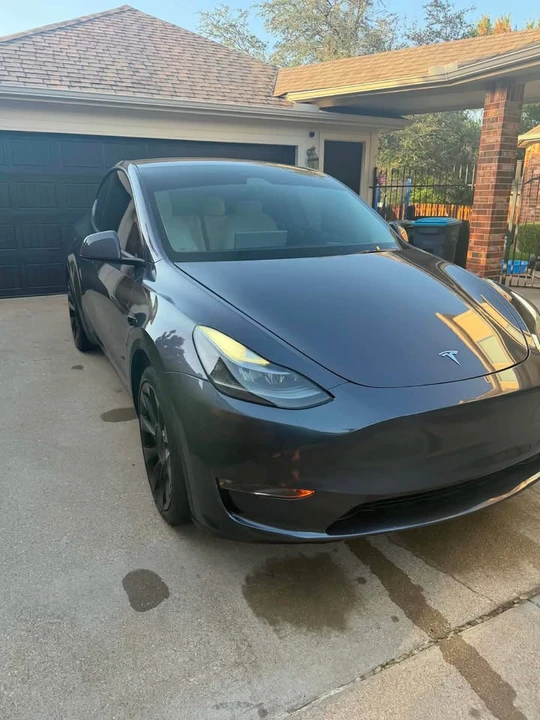 2024 Tesla Model Y - Image 2 of 16